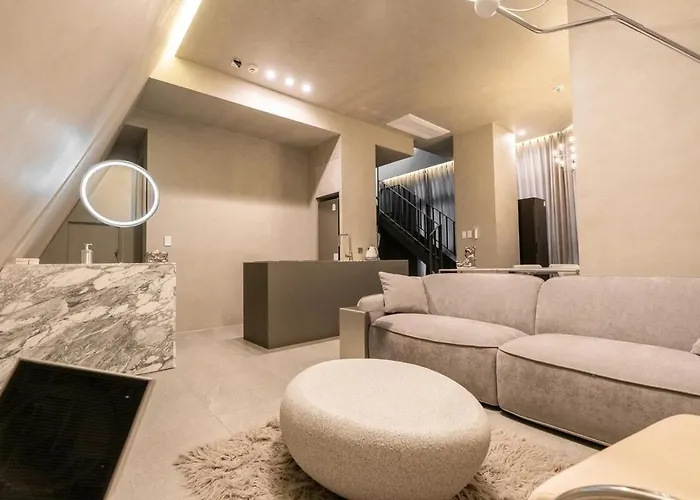 6인#홍대#dmc역#커플,가족,단체여행#프라이빗 감성숙소#maison De Ellie Apartment