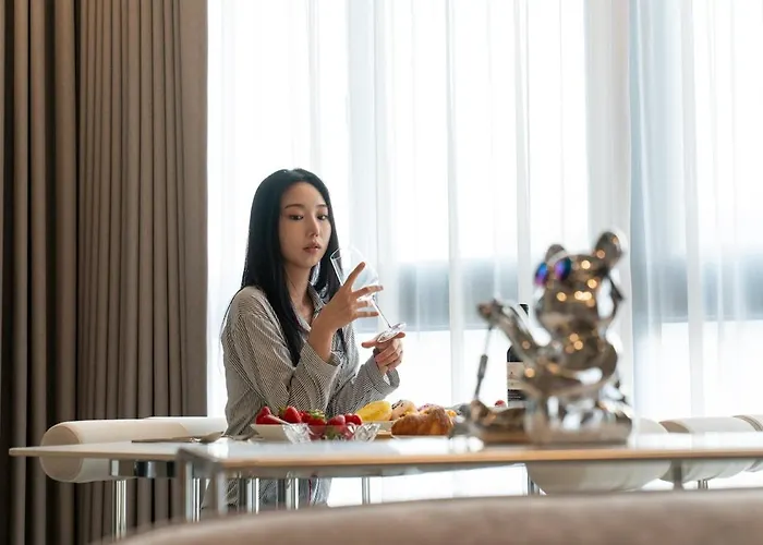 6인#홍대#dmc역#커플,가족,단체여행#프라이빗 감성숙소#maison De Ellie Seoul